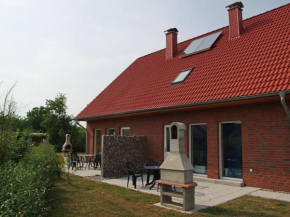 Cozy 5-bedroom Holiday Home in Zierow with Garden in Zierow